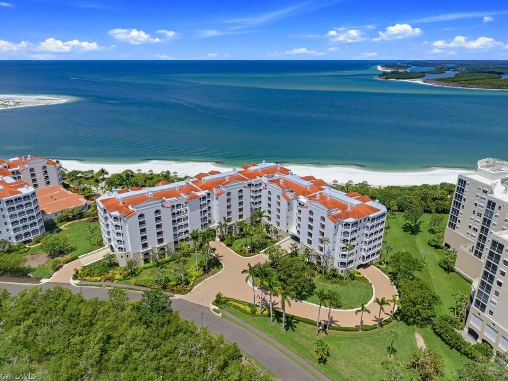 3000 Royal Marco WAY 221 MARCO ISLAND, FL 34145