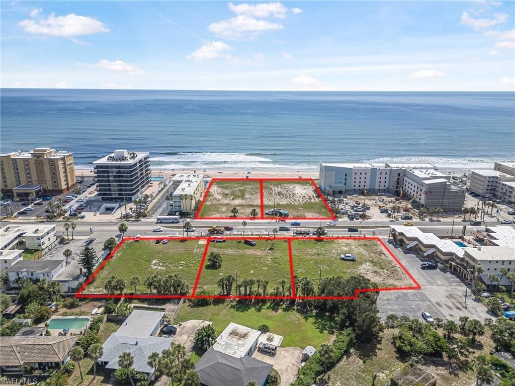 1012 Atlantic AVE N DAYTONA BEACH, FL 32118