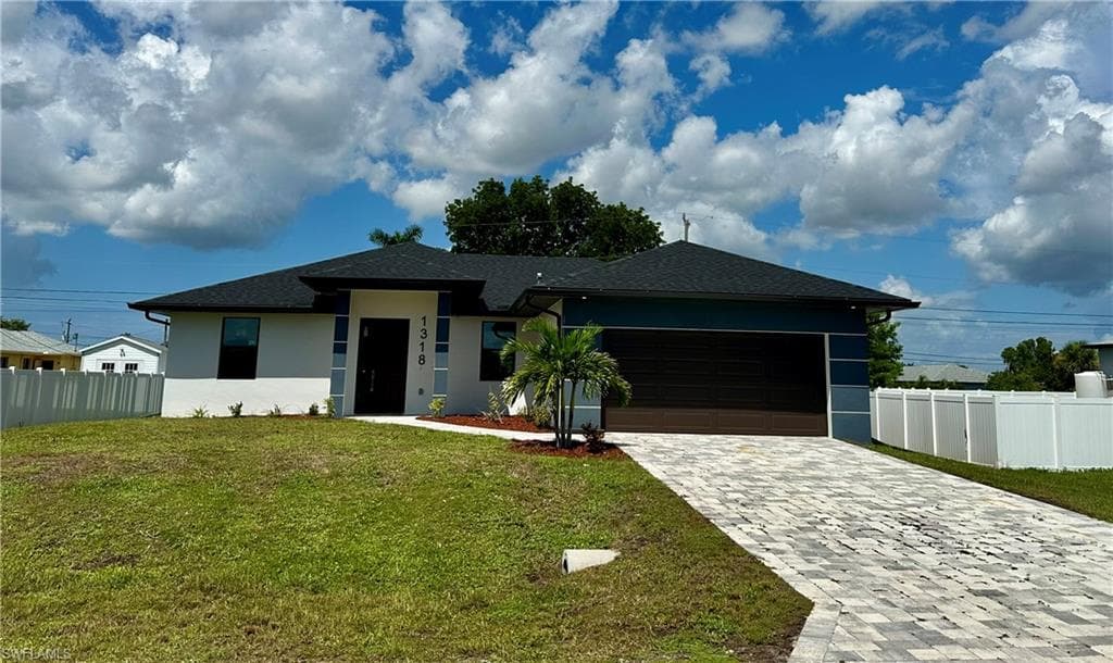 1318 NE 4th PL CAPE CORAL, FL 33909