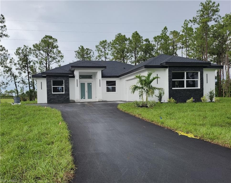3983 33rd AVE NE NAPLES, FL 34120