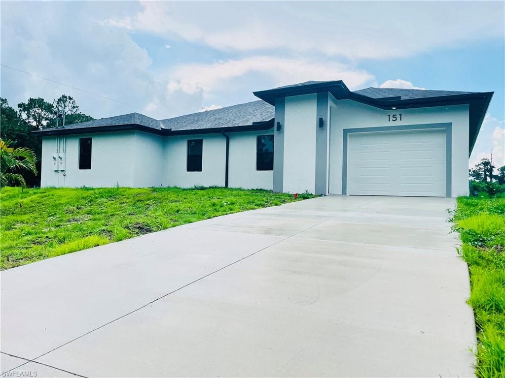 151 Meadow RD LEHIGH ACRES, FL 33973