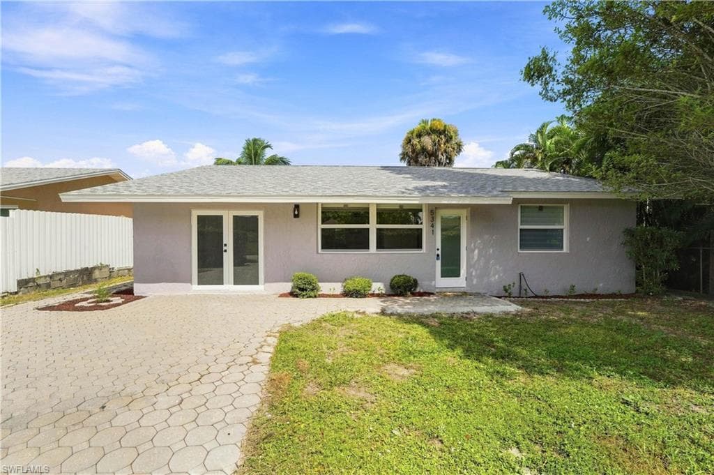 5341 Martin ST NAPLES, FL 34113