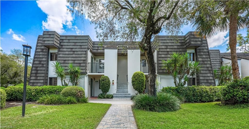 1668 Spoonbill LN B NAPLES, FL 34105