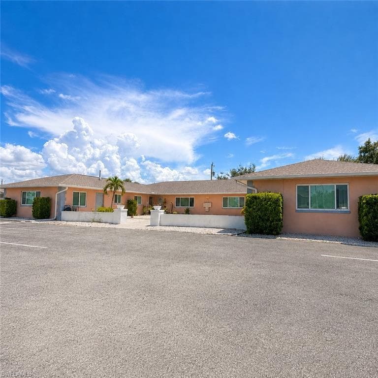 1232 SE 8th ST 2 CAPE CORAL, FL 33990