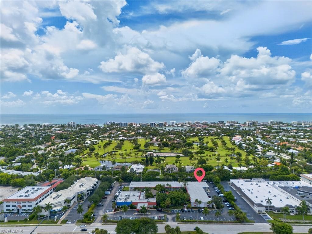 2555 9th ST N 204 NAPLES, FL 34103