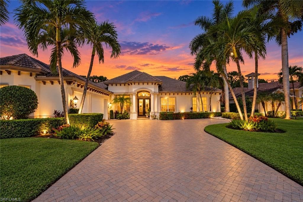 7491 Treeline DR NAPLES, FL 34119