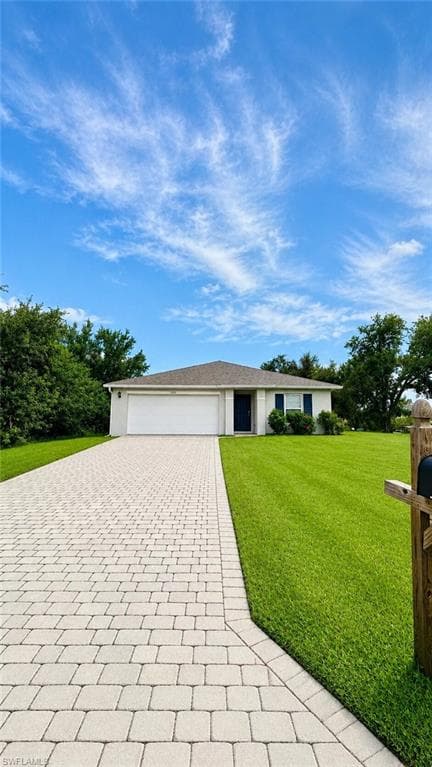 2903 39th ST SW LEHIGH ACRES, FL 33976