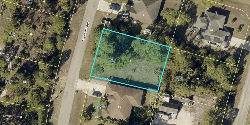 1253 Blanding AVE FORT MYERS, FL 33913