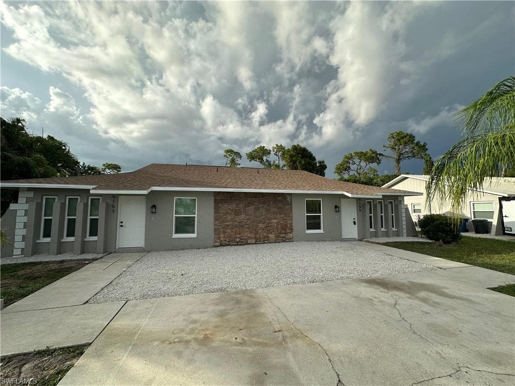 9155 Seville RD FORT MYERS, FL 33967