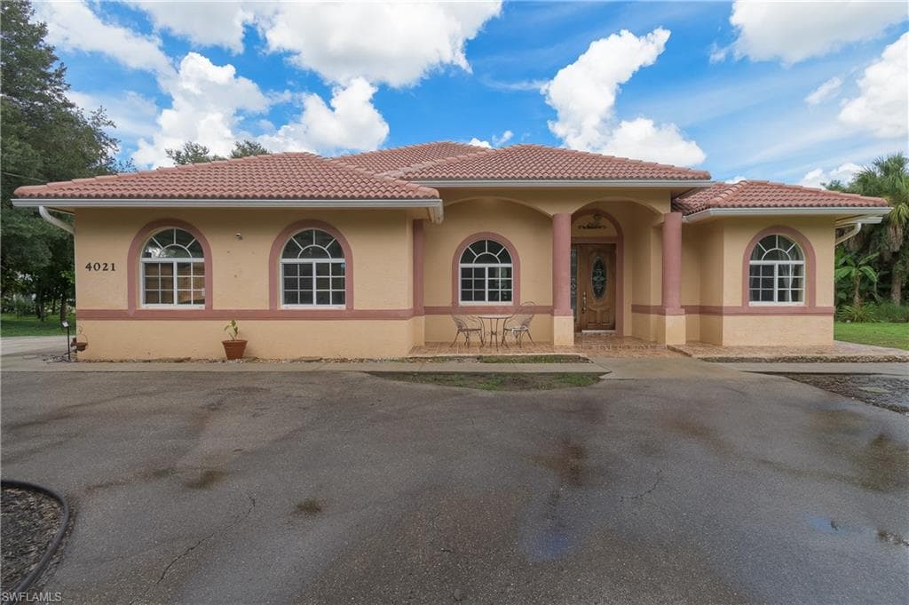 4021 24th AVE SE NAPLES, FL 34117