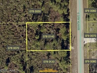1052 Manta AVE S LEHIGH ACRES, FL 33974