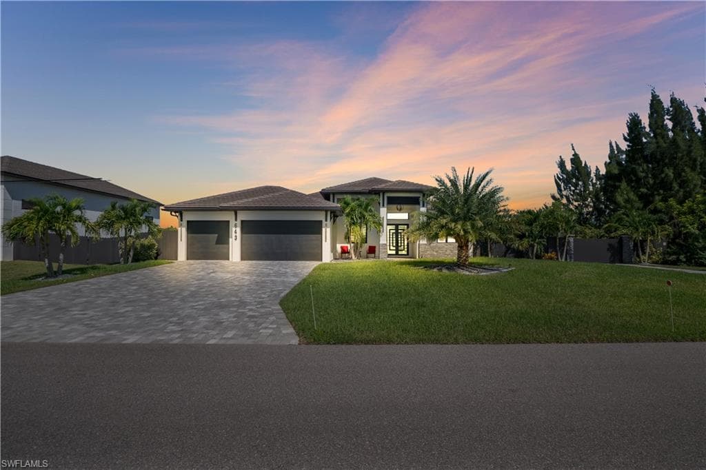 643 SW 18th CT CAPE CORAL, FL 33991