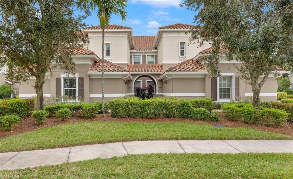 10251 Glastonbury CIR 201 FORT MYERS, FL 33913