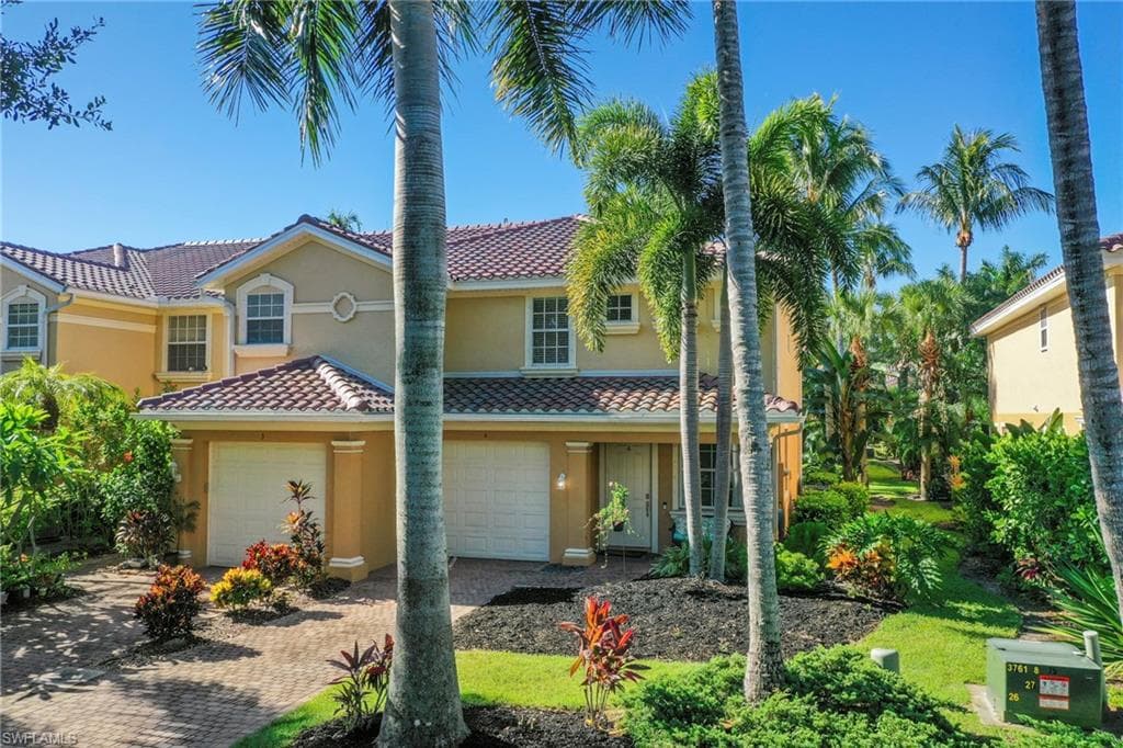 9724 Foxhall WAY 4 ESTERO, FL 33928