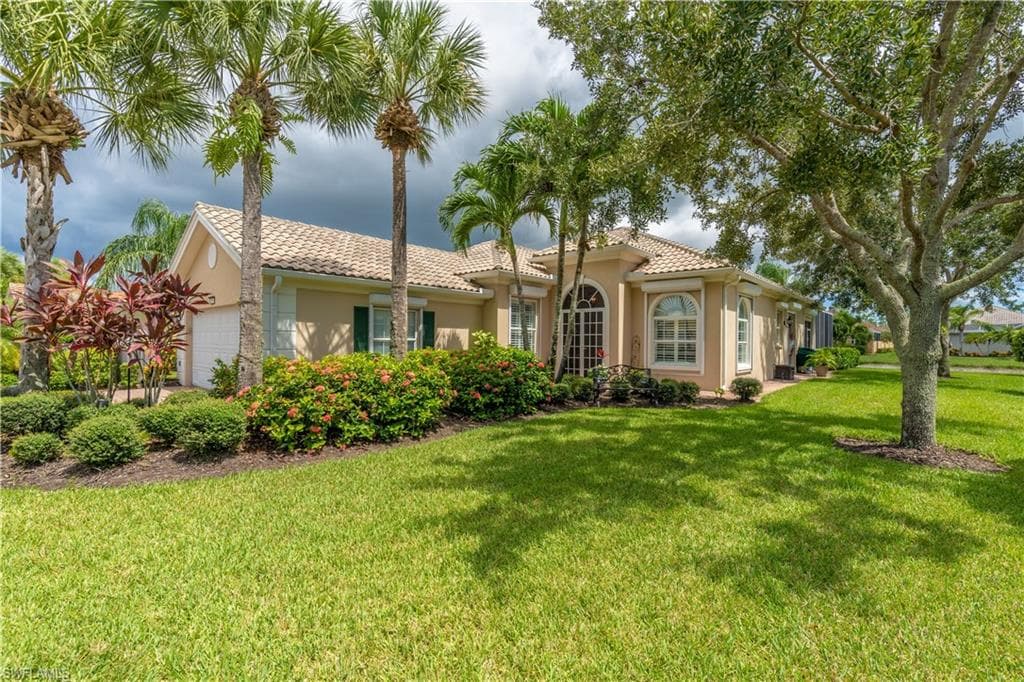 8556 Alessandria CT NAPLES, FL 34114