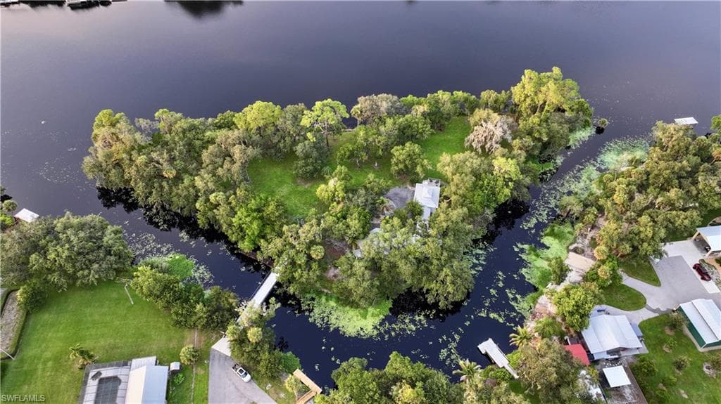 3220 Fort Denaud RD LABELLE, FL 33935