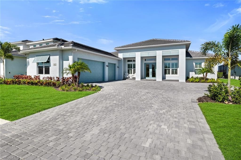 9182 Wisteria WAY NAPLES, FL 34114