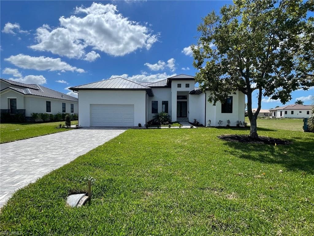 24249 Peppercorn RD PUNTA GORDA, FL 33955