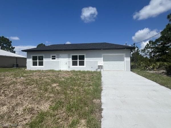555 Aspen AVE S LEHIGH ACRES, FL 33974
