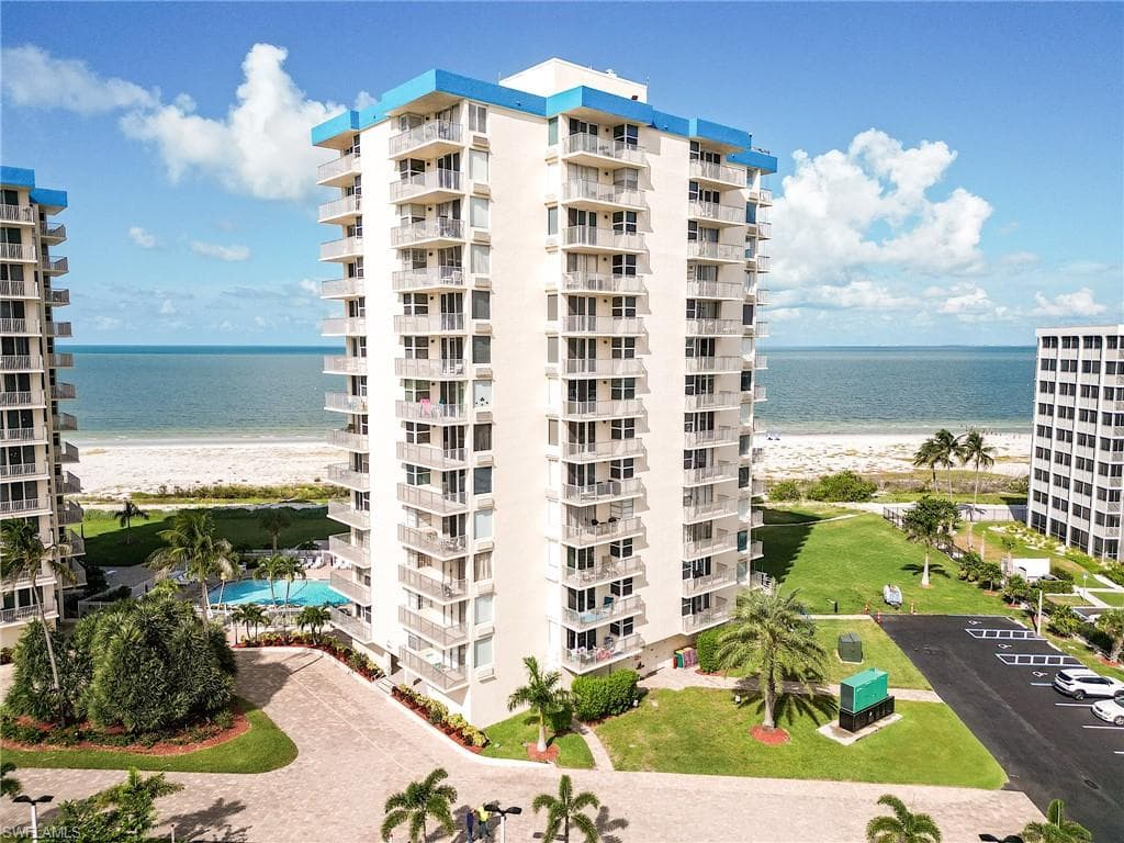7300 Estero BLVD 403 FORT MYERS BEACH, FL 33931