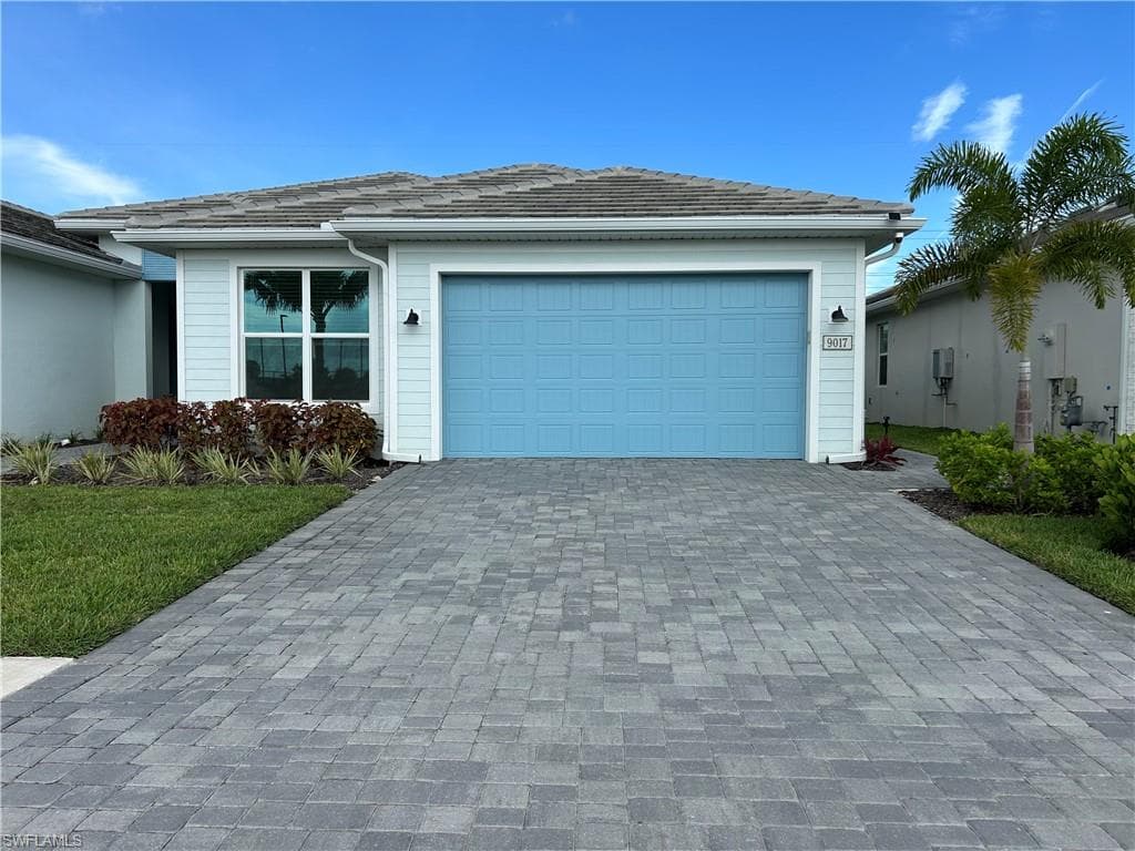 9017 Wisteria WAY NAPLES, FL 34114