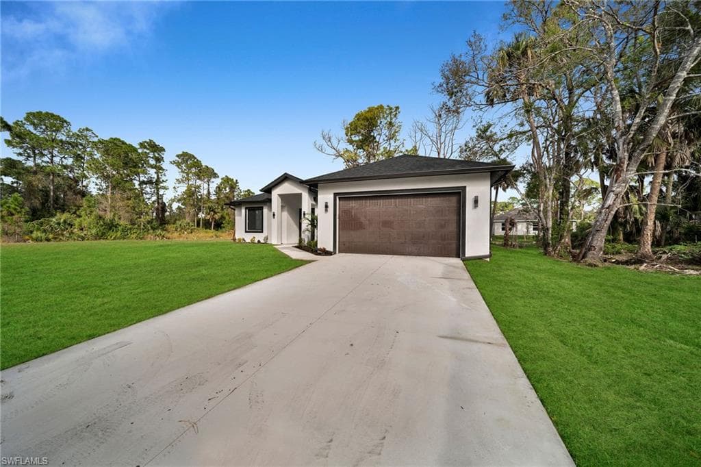 3018 19th ST W LEHIGH ACRES, FL 33971