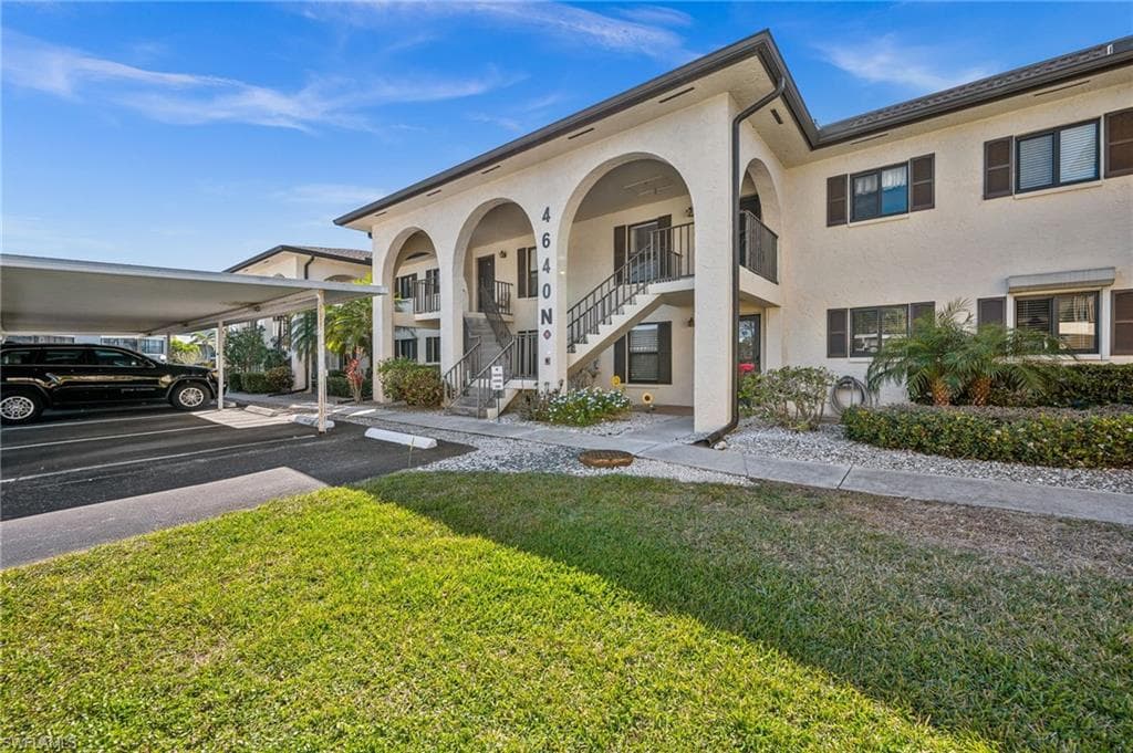 4640 Chantelle DR N203 NAPLES, FL 34112