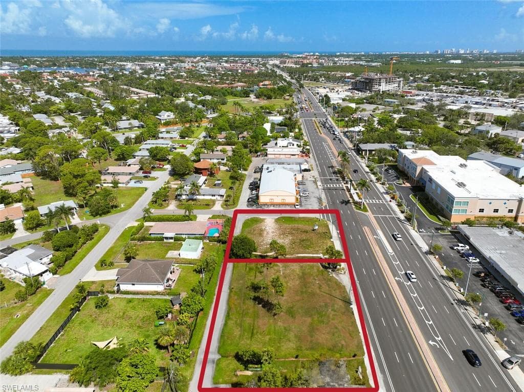 2364 & 2201 Tamiami TRL S NAPLES, FL 34112