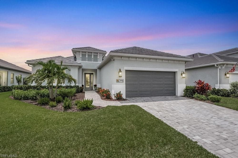 3998 Perseus ST NAPLES, FL 34120