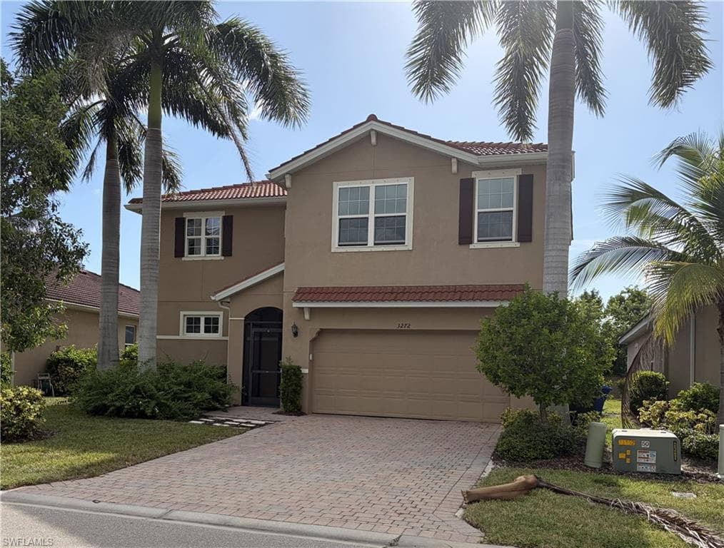 3272 Royal Gardens AVE FORT MYERS, FL 33916