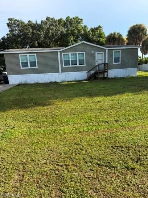 2495 Zoysia LN NORTH FORT MYERS, FL 33917
