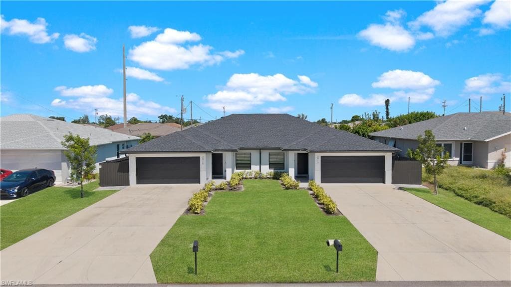 2917 SW Santa Barbara PL CAPE CORAL, FL 33914
