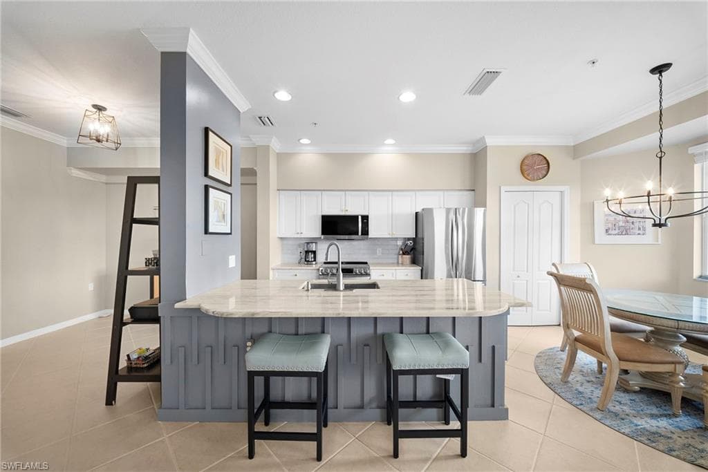 10275 Heritage Bay BLVD 746 NAPLES, FL 34120