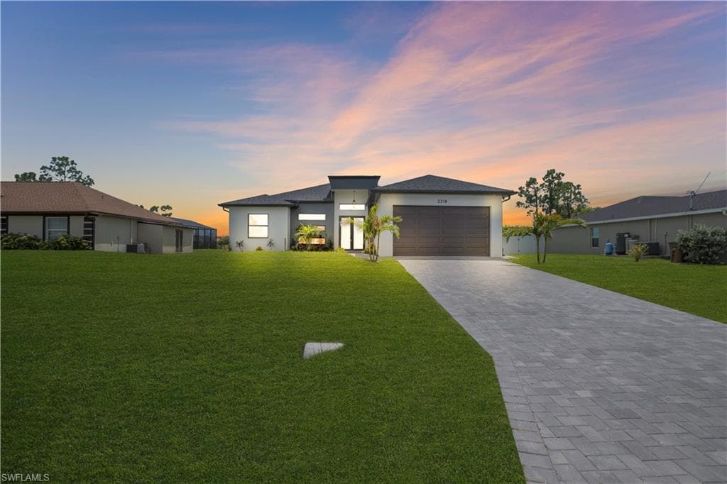 2318 NW 30th TER CAPE CORAL, FL 33993