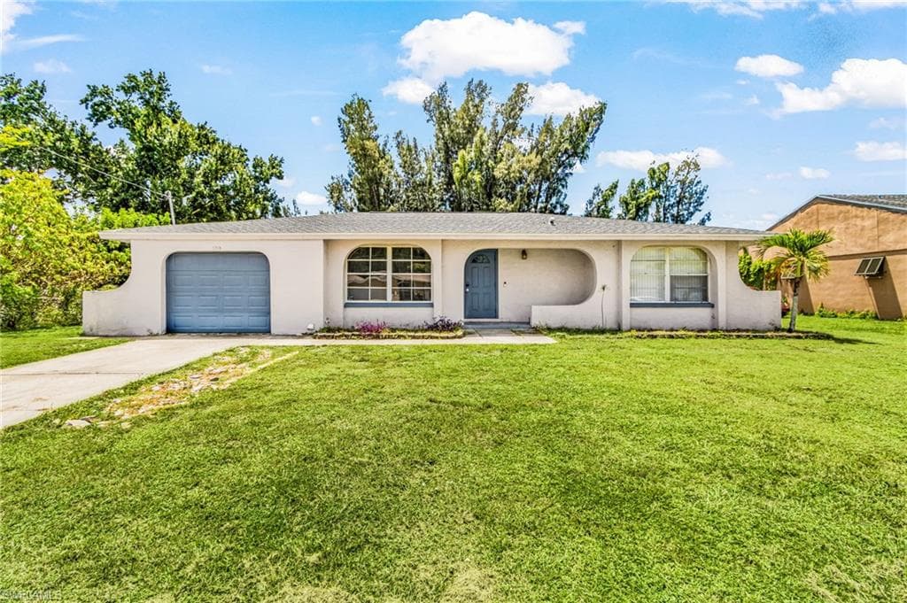 1718 NE 7th TER CAPE CORAL, FL 33909