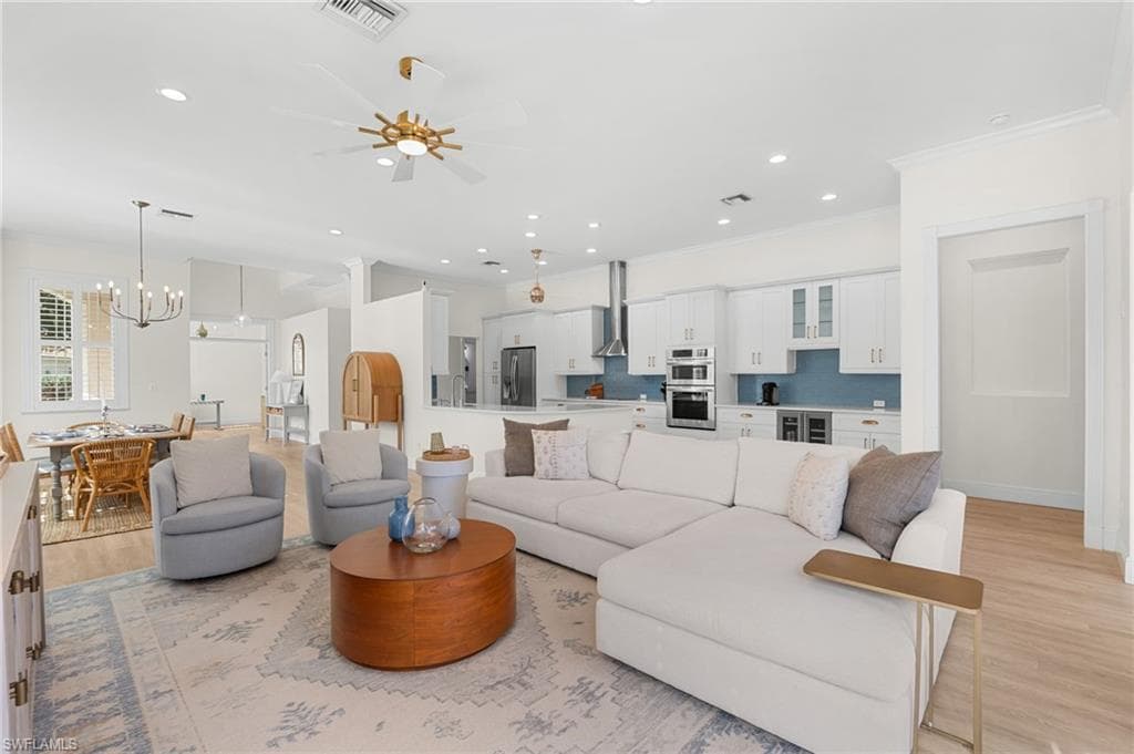 24717 Hollybrier LN BONITA SPRINGS, FL 34134