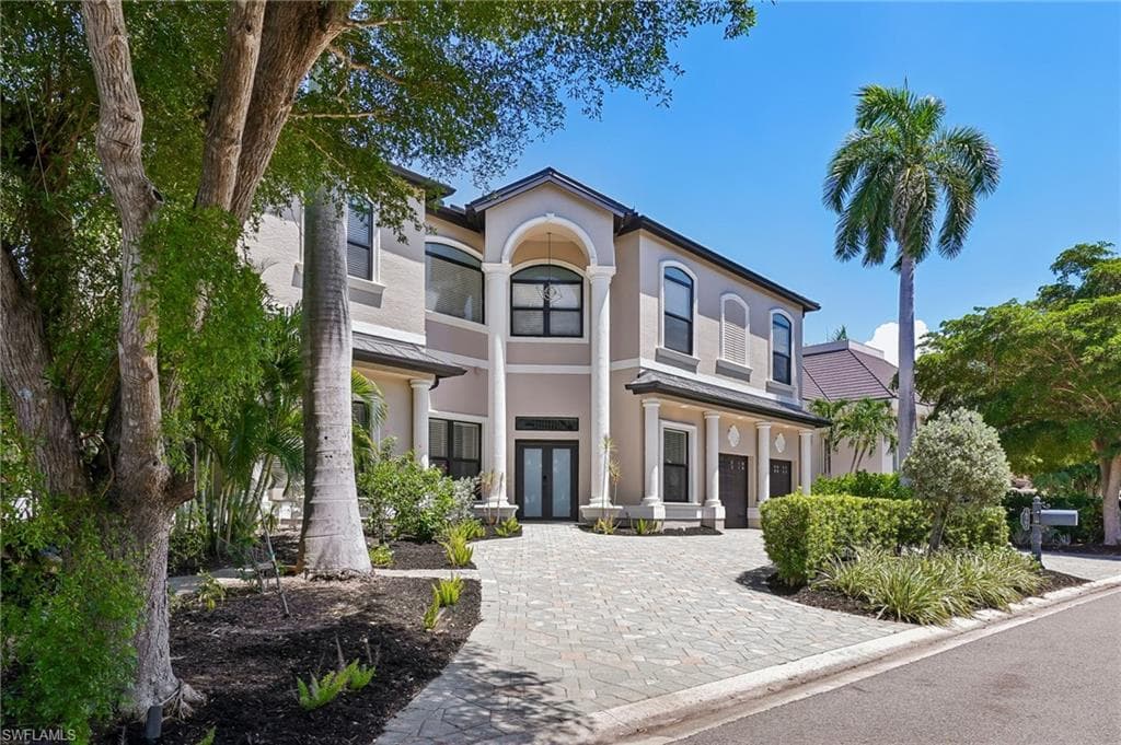 15701 Chatfield DR FORT MYERS, FL 33908