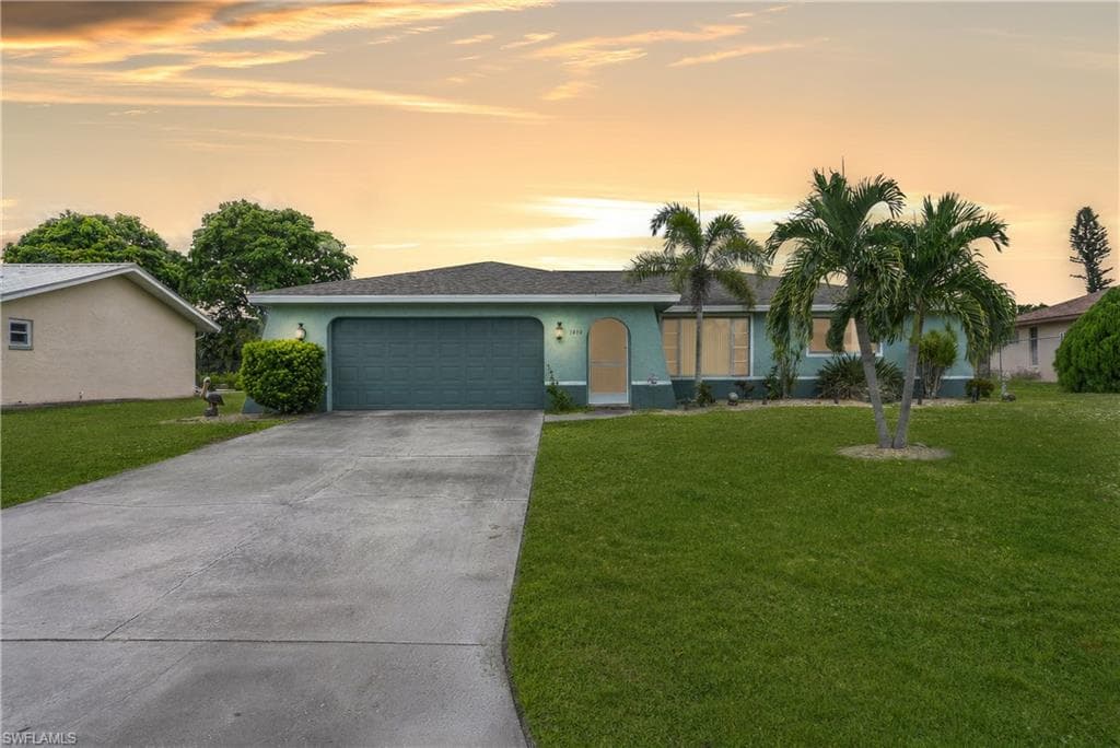 1810 SE 16th ST CAPE CORAL, FL 33990