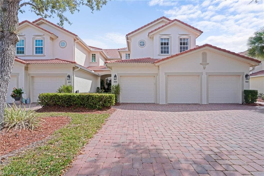 16137 Mount Abbey WAY 202 FORT MYERS, FL 33908