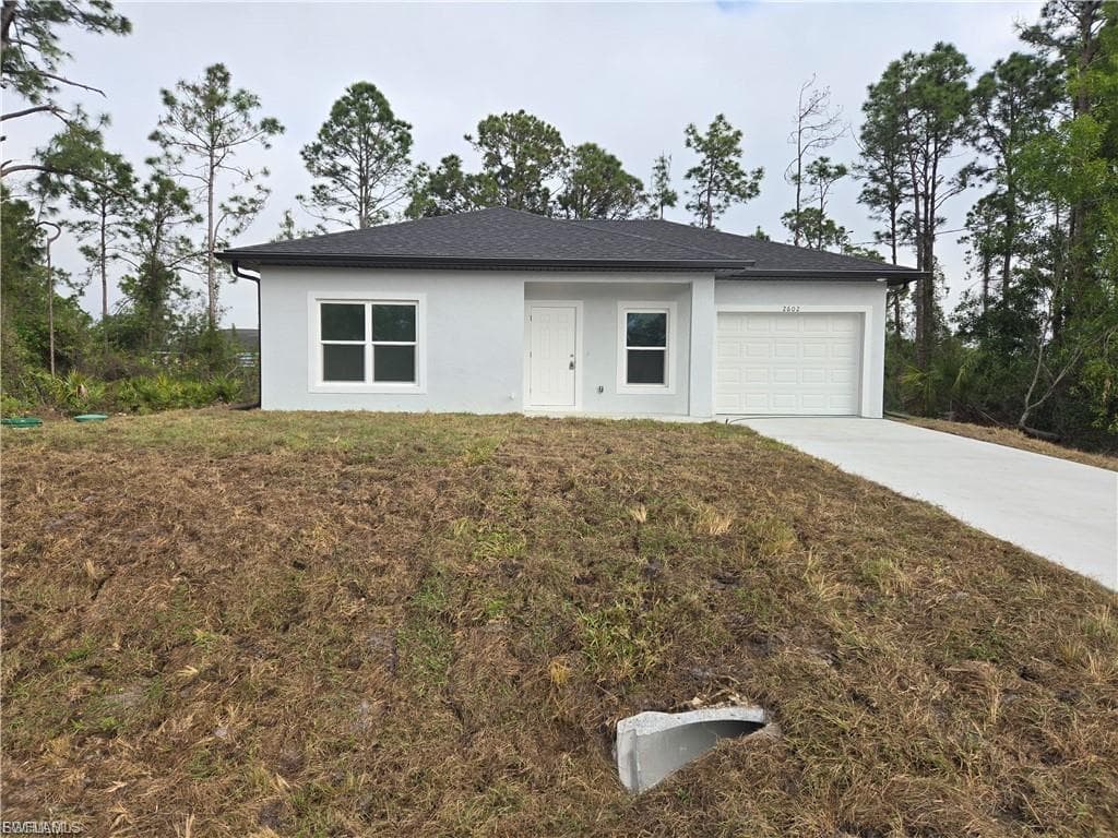 2602 18th ST W LEHIGH ACRES, FL 33971