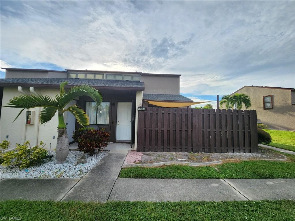 12963 Cherrydale CT FORT MYERS, FL 33919