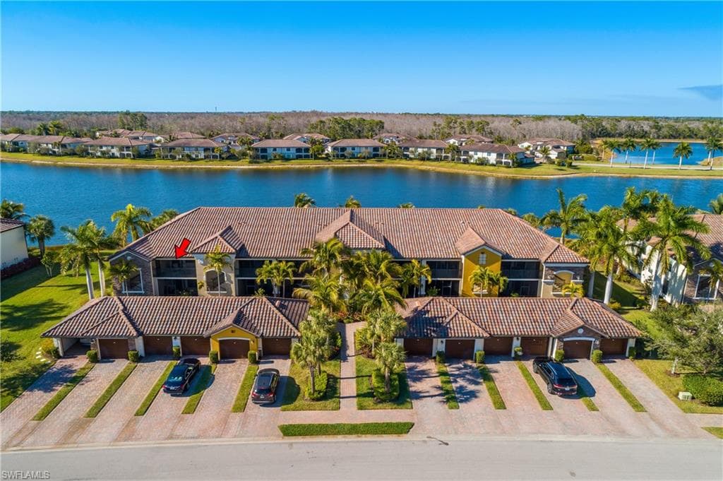 9517 Avellino WAY 2221 NAPLES, FL 34113