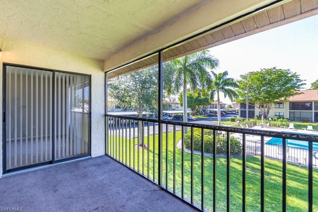 4241 Chantelle DR D202 NAPLES, FL 34112