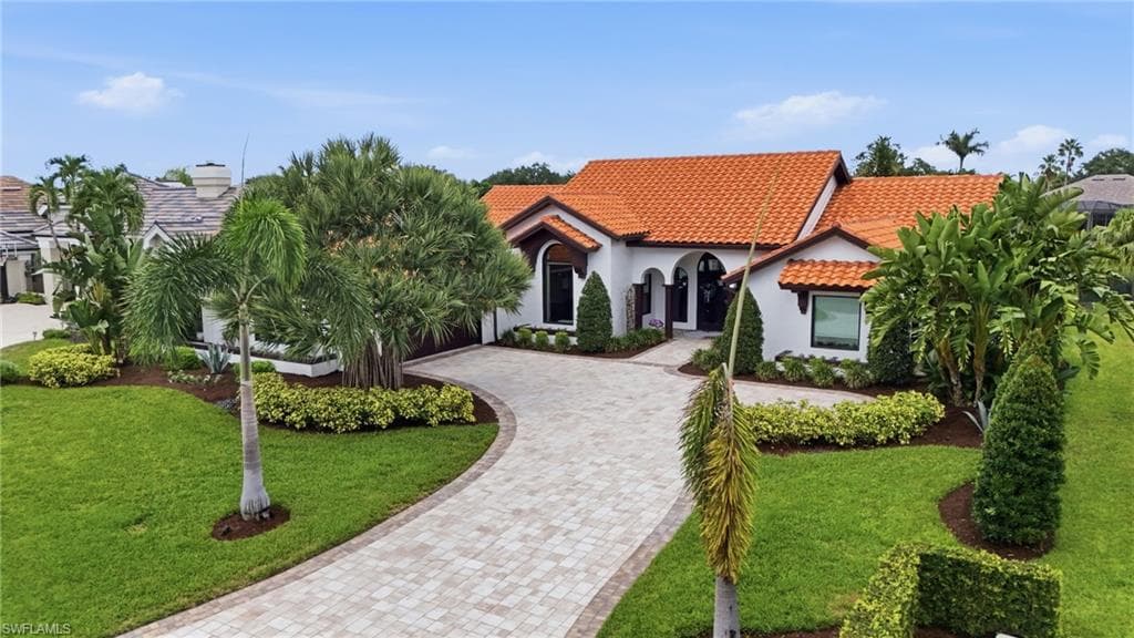 11532 Longshore WAY W NAPLES, FL 34119