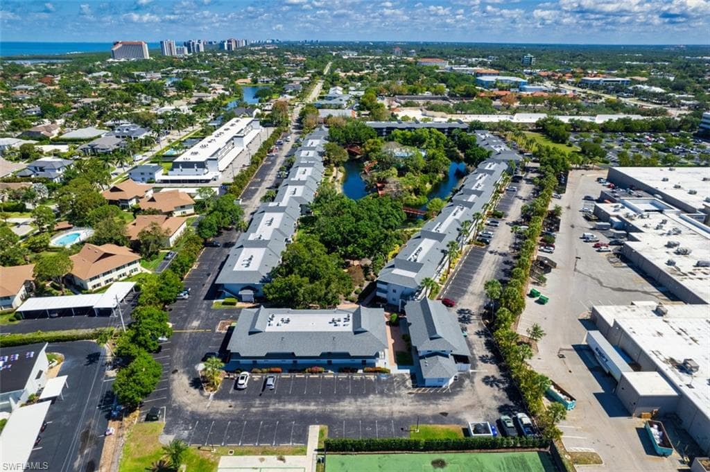 600 Neapolitan WAY 153 NAPLES, FL 34103