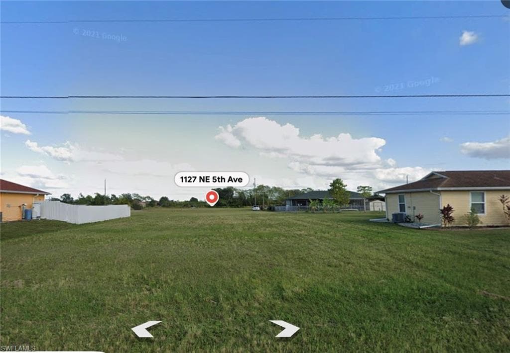 1127 NE 5th AVE CAPE CORAL, FL 33909