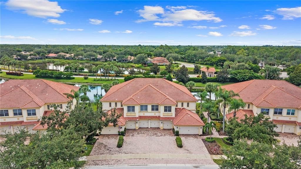 26426 Lucky Stone RD 202 BONITA SPRINGS, FL 34135