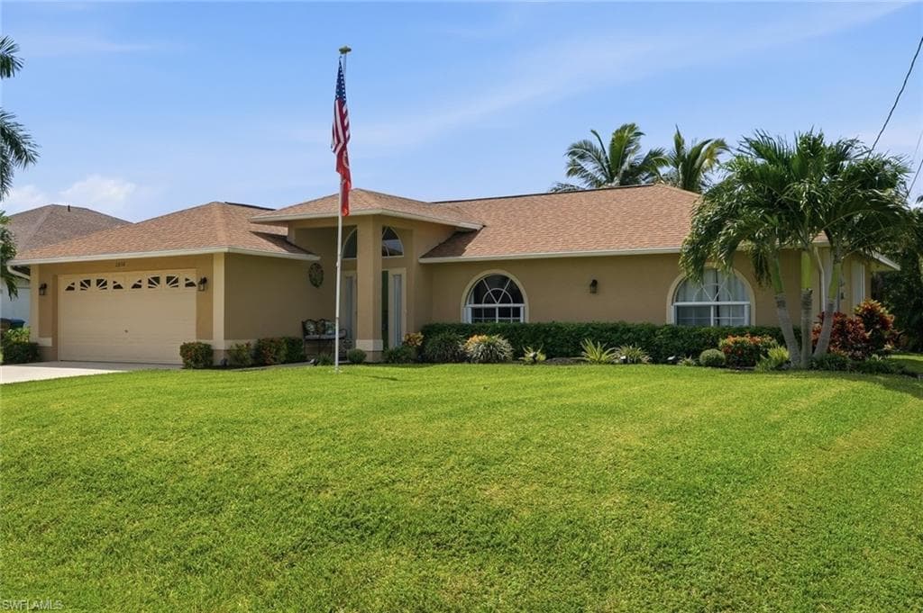 2806 SW 33rd ST CAPE CORAL, FL 33914