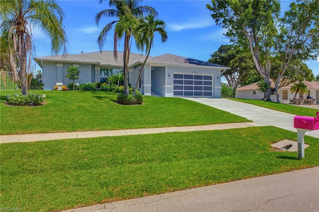 2016 Sheffield AVE MARCO ISLAND, FL 34145