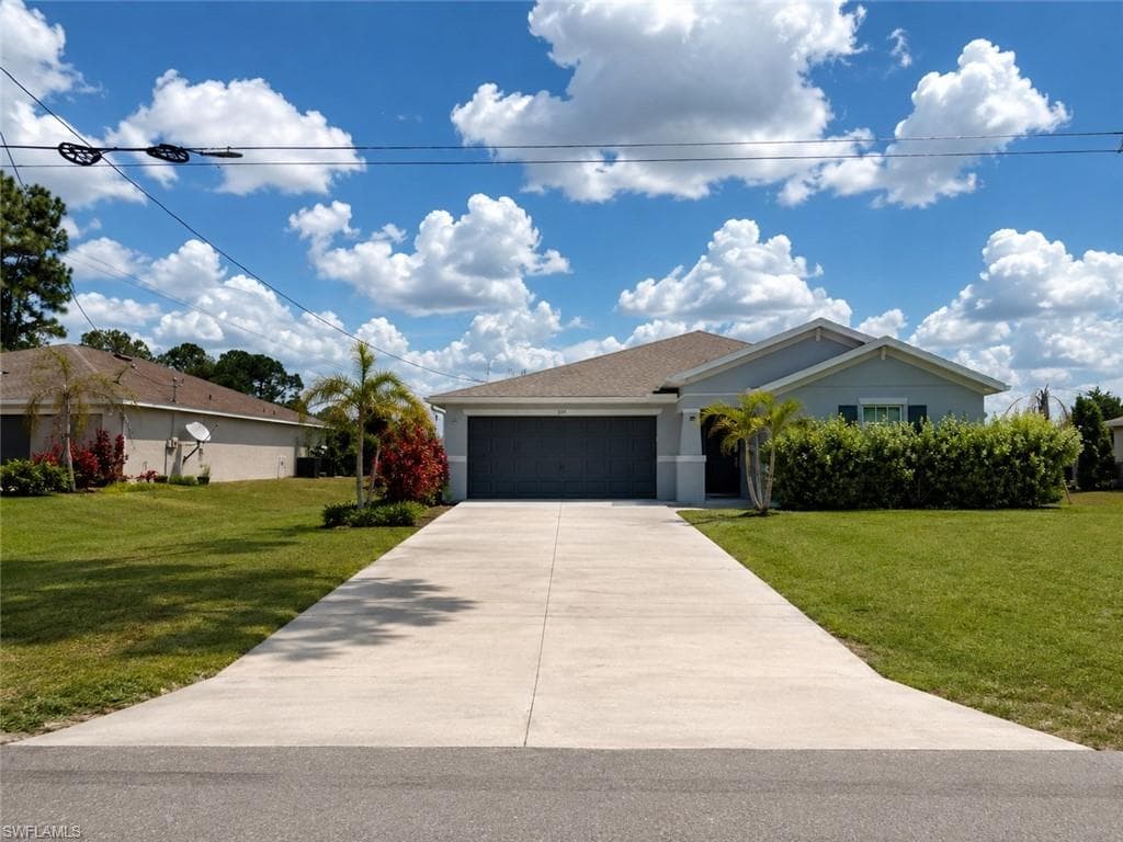 358 Pembroke ST LEHIGH ACRES, FL 33974